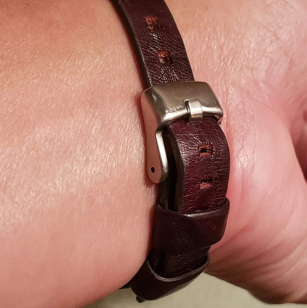 Leather Fossil watch - Picture 7 of 11